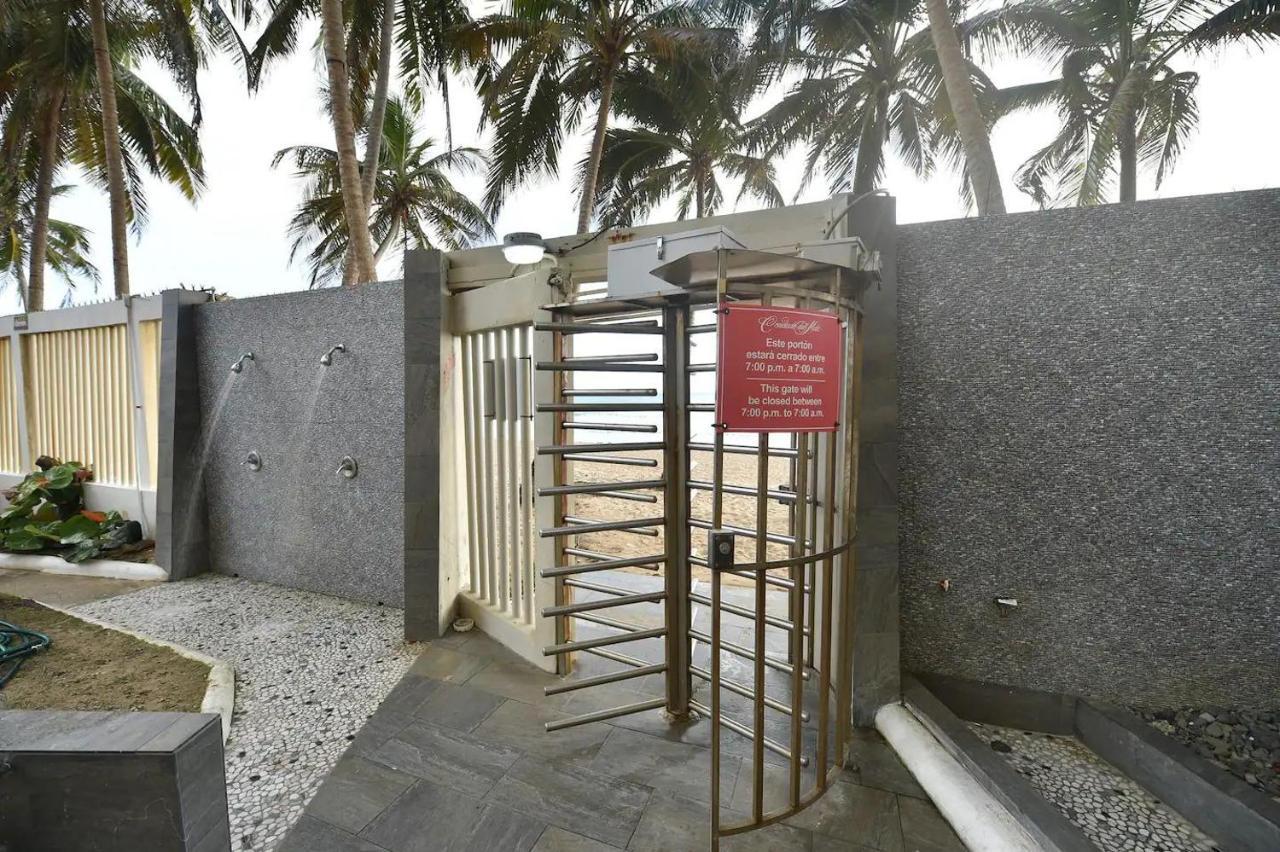 Kasa Ocean Breeze Beachfront Condo Pool San Juan Exterior foto